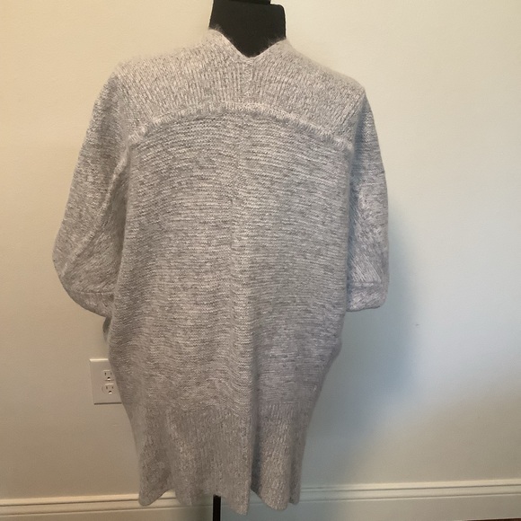 Babaton Aritzia Javier cocoon Italian mohair blend women’ S/M oversized cardigan - Picture 5 of 7